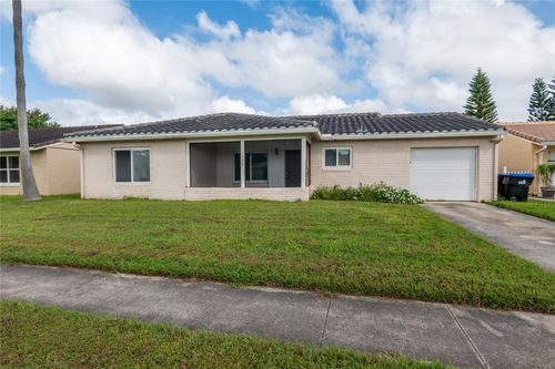 5523 Westbrook Dr, ORLANDO, FL, 32821-8626 | Card Image