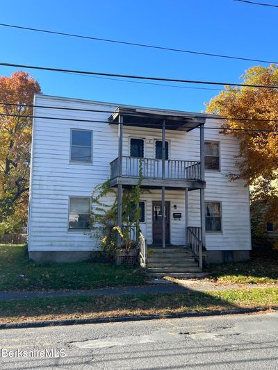 68-70 Lyman St, Home with 12 bedrooms, 4 bathrooms and null parking in Pittsfield MA | Image 2