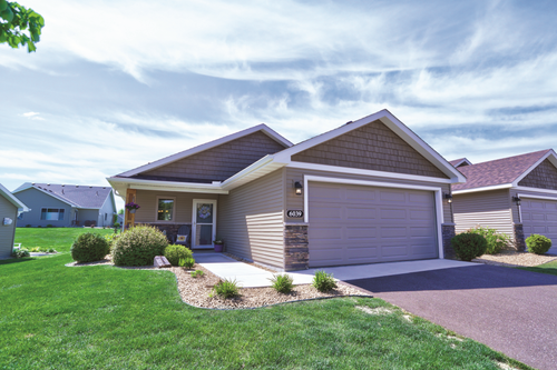 6039 Iris Ln, Rockford, MN, 55373-4532 | Card Image