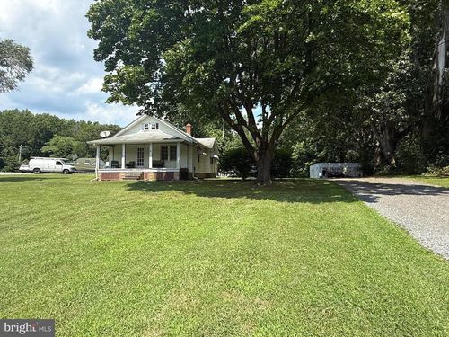 9860 Hg Trueman Rd, LUSBY, MD, 20657-2844 | Card Image