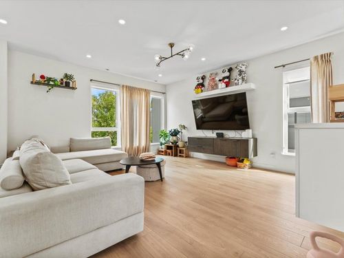 66-3597 Malsum Dr, North Vancouver, BC, V7G0B2 | Card Image