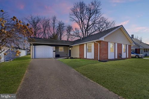 42 Bucknell Ln, Willingboro, NJ, 08046-1602 | Card Image