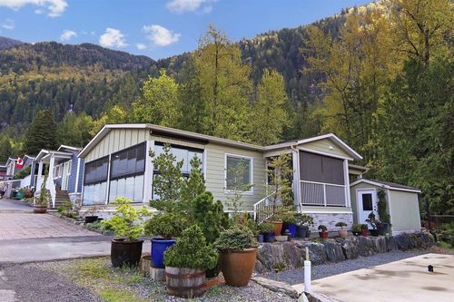 71-53480 Bridal Falls Rd, Rosedale, BC, V0X1X1 | Card Image