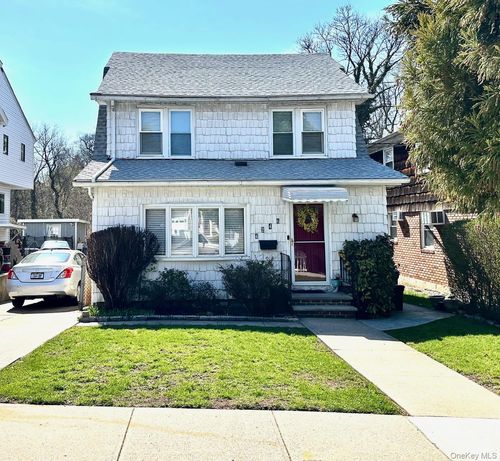 42-46 247th St, Little Neck, NY, 11363-1641 | Card Image