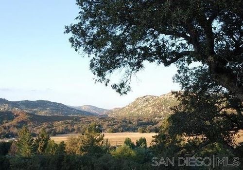 9502 Elm Dr, Descanso, CA, 91916-9708 | Card Image