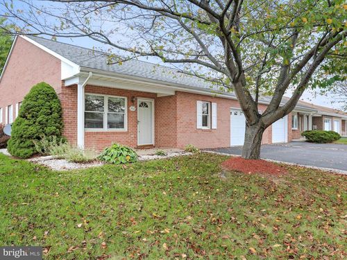 202 S Fork Dr, HAGERSTOWN, MD, 21740-7816 | Card Image