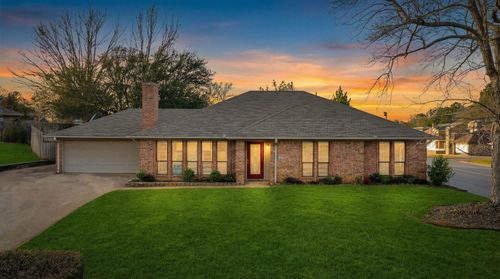 1817 Melissa St, Longview, TX, 75605-2045 | Card Image