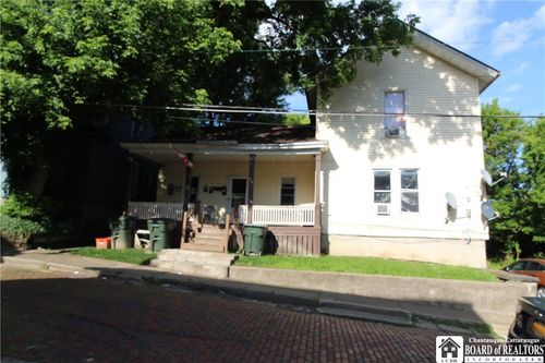 4-58 Franklin St, Jamestown, NY, 14701-5682 | Card Image