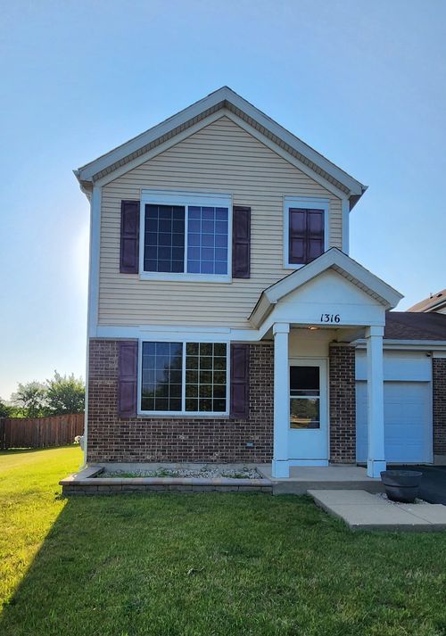 249-1316 Kettleson Dr, Minooka, IL, 60447-8823 | Card Image