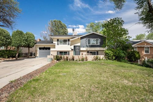 40 Macalester Rd, Pueblo, CO, 81001-2051 | Card Image