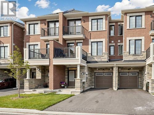 85 Keppel Cir, Brampton, ON, L7A5K9 | Card Image