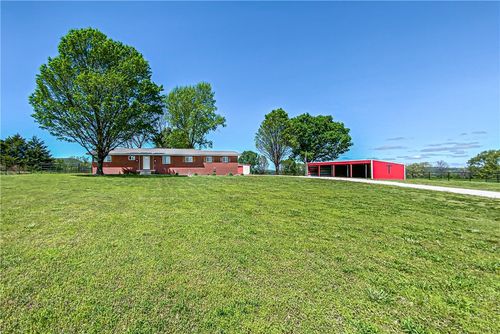 4802 Greenbriar Ln, Everton, AR, 72633-8301 | Card Image