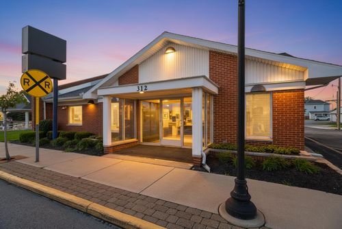 312 W Main St, Anna, OH, 45302-8419 | Card Image