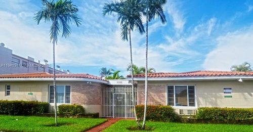 2-11-2160 Baydr, Miami Beach, FL, 33141 | Card Image