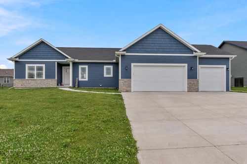 1074 Crystal Ln, Mayville, WI, 53050-2850 | Card Image