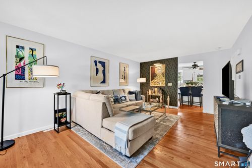 5-5 Hampton Park, Branford, CT, 06405-2204 | Card Image