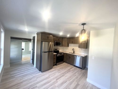 4-2895 White Mountain Hwy, North Conway, NH, 03860 | Card Image