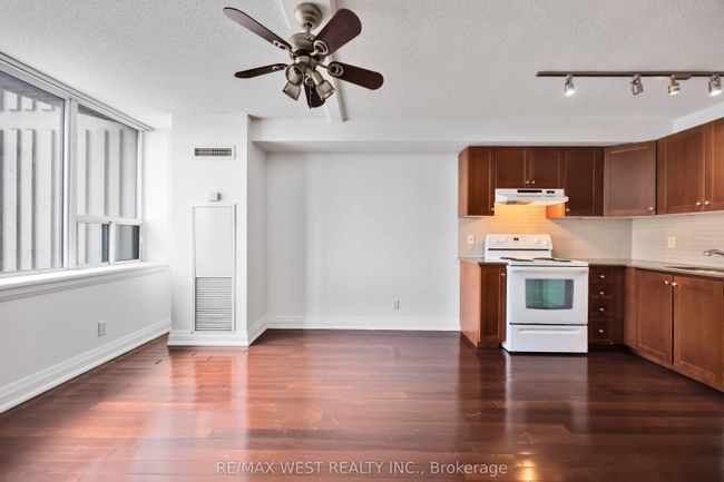 629 - 2737 Keele St, Condo with 1 bedrooms, 1 bathrooms and 1 parking in North York ON | Image 24