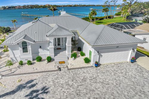 2287 Bayshore Rd, NOKOMIS, FL, 34275-1403 | Card Image