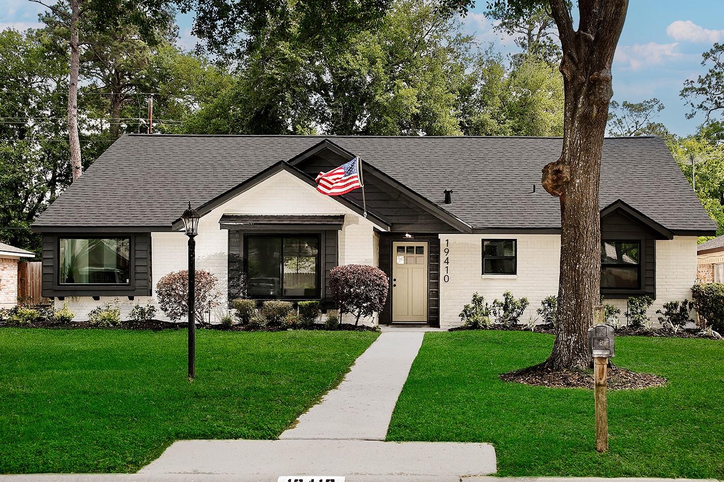 Residential in Spring