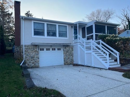 6 Halifax Rd, Plymouth, MA, 02360-8500 | Card Image