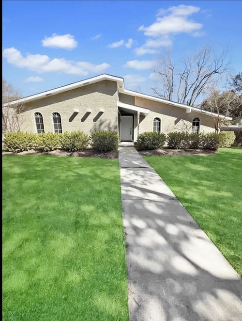 4138 Mayflower Dr, Garland, TX, 75043-3242 | Card Image