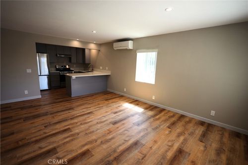 703-701 N Lincoln St, Orange, CA, 92867-7046 | Card Image