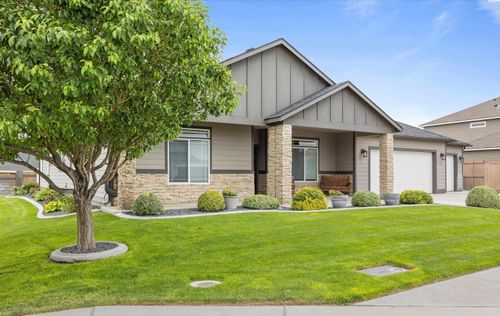 3609 El Paso Dr, Pasco, WA, 99301-5823 | Card Image