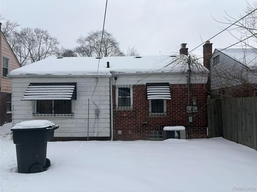 19711 Greydale Ave, Detroit, MI, 48219-1834 | Card Image