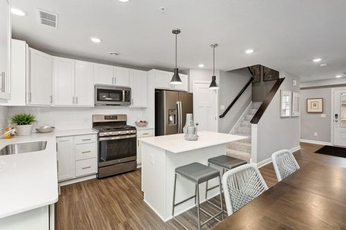 21633 Magnolia Way, Farmington, MN, 55024 | Card Image
