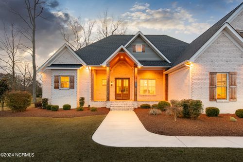 2841 Landing Cir, Grimesland, NC, 27837-9574 | Card Image