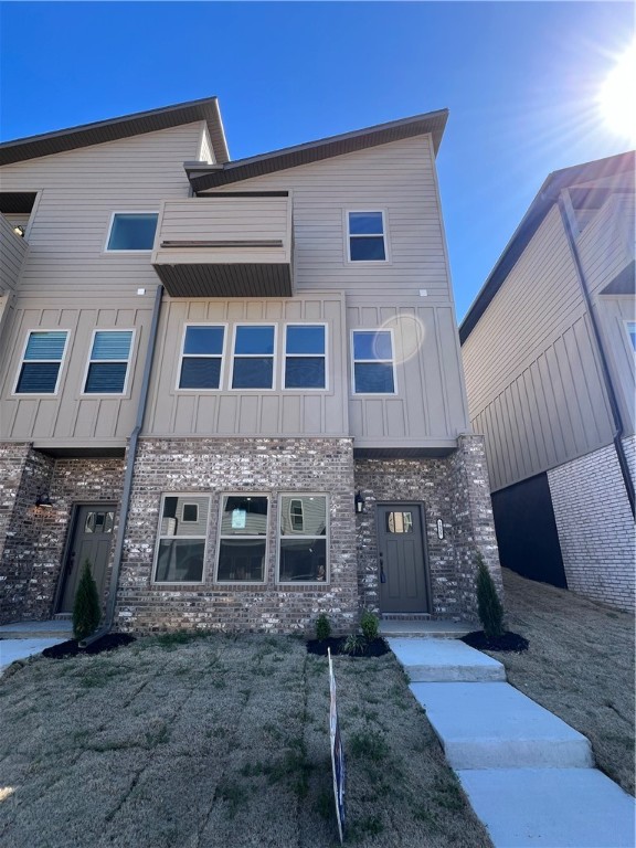 Million Ln, Fayetteville, AR 72704