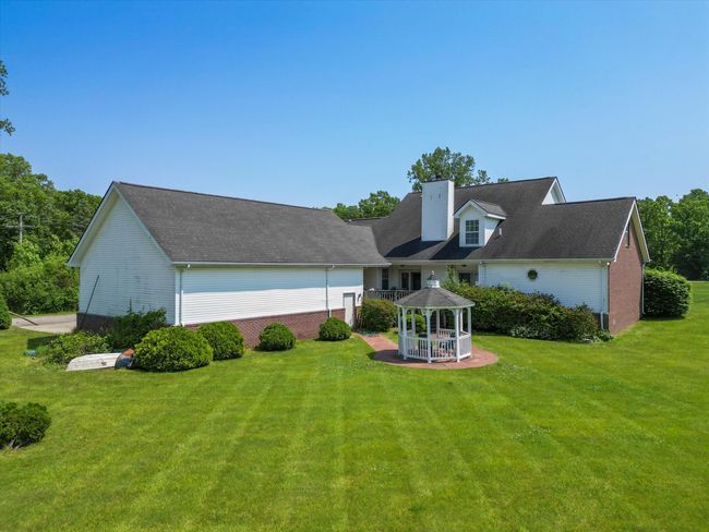 5700 Jankow Rd, House other with 4 bedrooms, 4 bathrooms and null parking in Algonac MI | Image 6