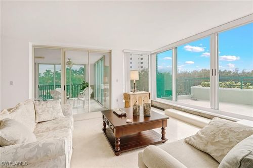 2a-7515 Pelican Bay Blvd, NAPLES, FL, 34108-6519 | Card Image