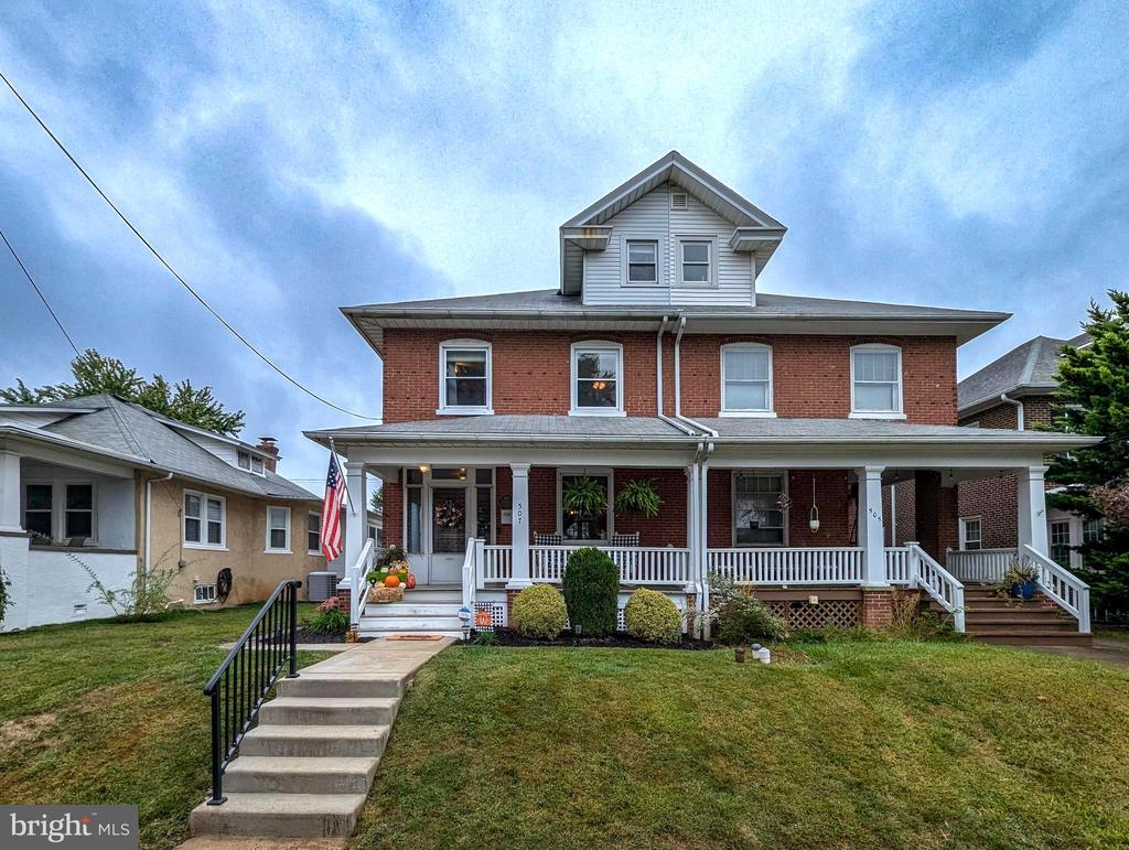 York Ave, Lansdale, PA 19446