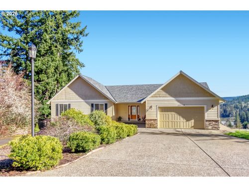17210 S Radfords View Ln, Oregon City, OR, 97045-3571 | Card Image
