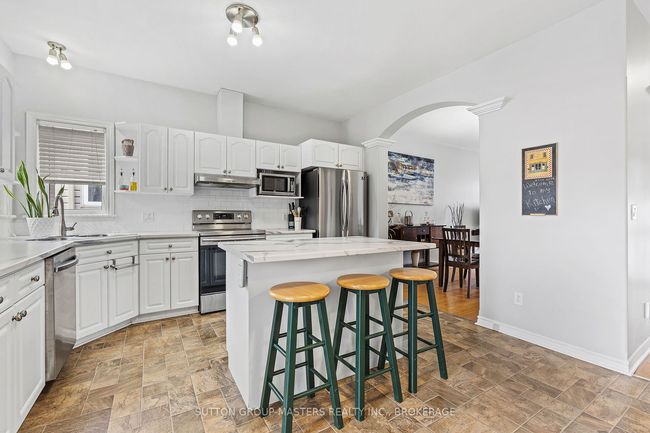 2017 Swanfield St, House other with 3 bedrooms, 2 bathrooms and 2 parking in Kingston ON | Image 14