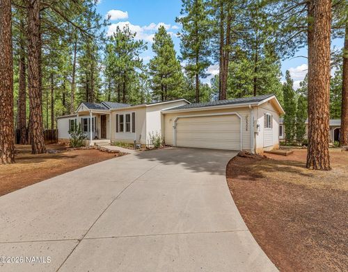 2306 W Adirondack Avenue, Flagstaff, AZ, 86001 | Card Image