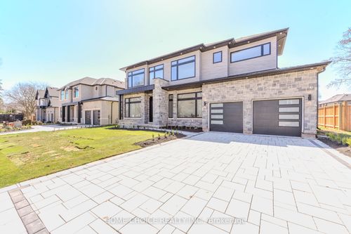 310 Tuck Dr, Burlington, ON, L7L2R3 | Card Image