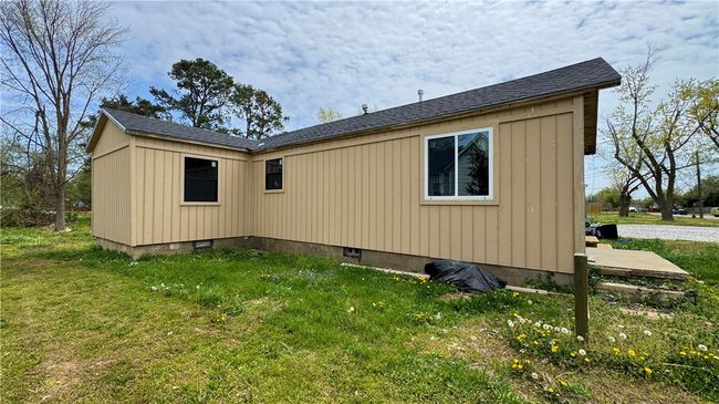1021 S B St, House other with 2 bedrooms, 2 bathrooms and null parking in Rogers AR | Image 5