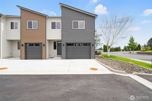 1-6398 Ne Melby Way, Moses Lake, WA, 98837 | Card Image