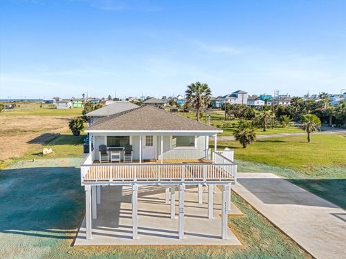 23221 Galceran Dr, Galveston, TX, 77554 | Card Image
