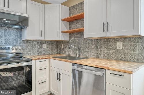 259 Redbud Dr, LOUISA, VA, 23093-5718 | Card Image