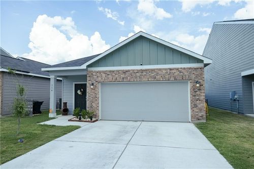 114 Woodpecker Run, Jarrell, TX, 76537-1895 | Card Image