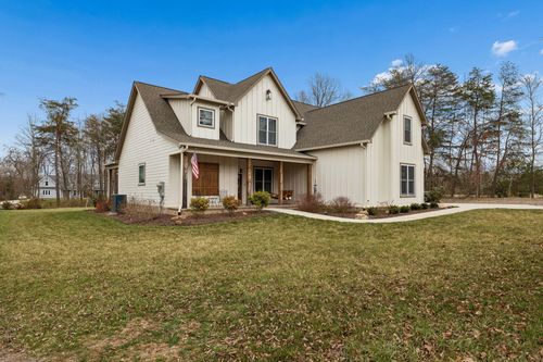 1395 Sawyer Cemetery Rd, Signal Mountain, TN, 37377-1729 | Card Image