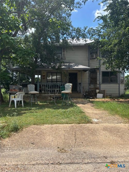 407 N 14th St, Gatesville, TX, 76528-1503 | Card Image