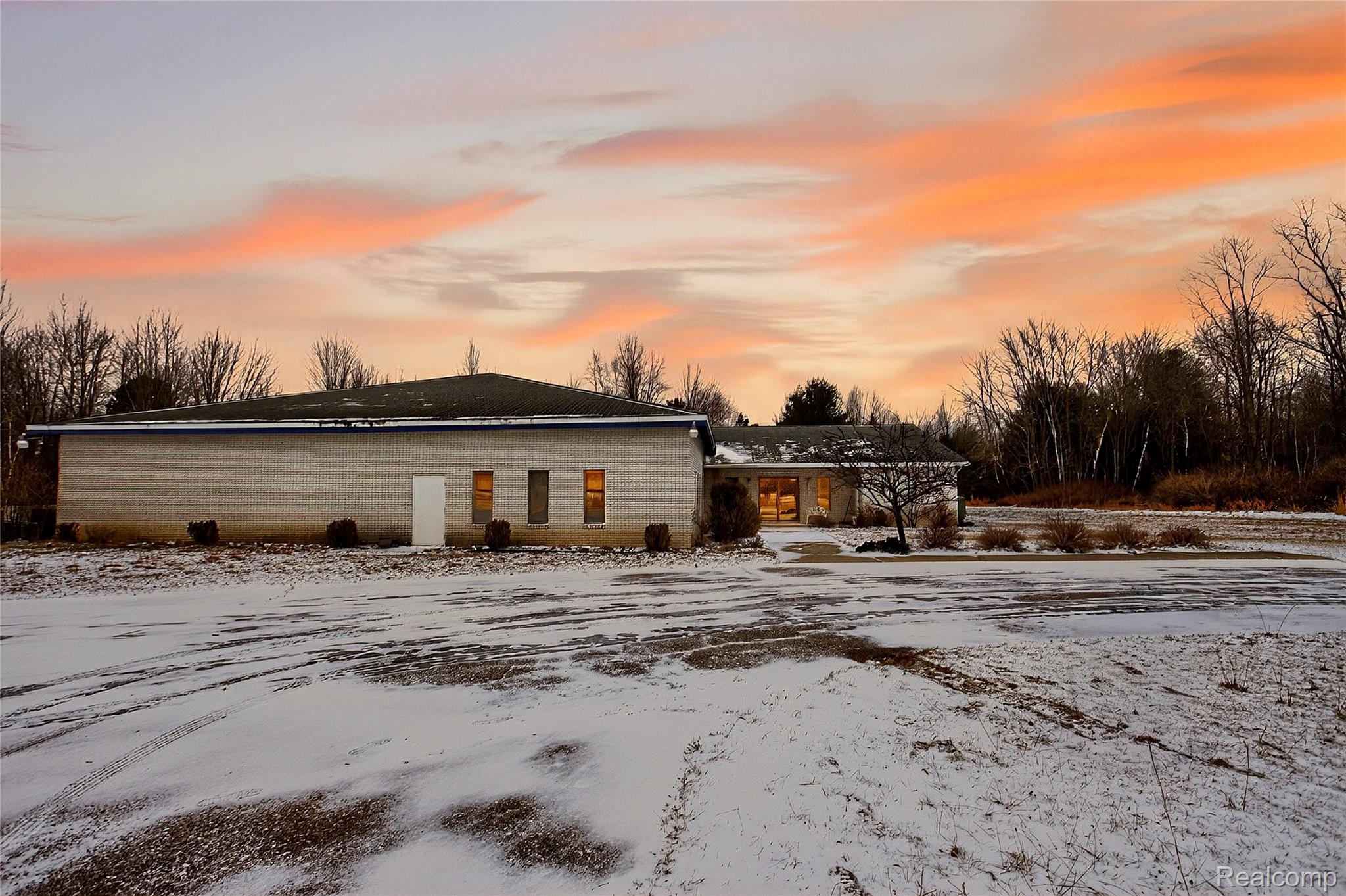 Commercial Sale in Vassar 2