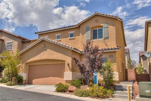 10822 Merrimack Ave, Las Vegas, NV, 89166-8005 | Card Image