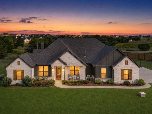 1095 Pioneer Xing, Weatherford, TX, 76088-3891 | Card Image