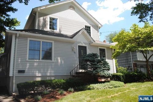 75 Columbus Dr, Tenafly, NJ, 07670-1621 | Card Image